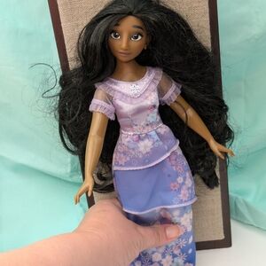 Disney  Encanto Isabel Madrigal Doll with Purple Floral Dress No Shoes